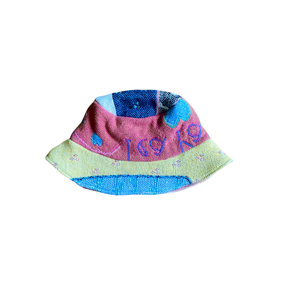 PASTELLE BUCKET HAT