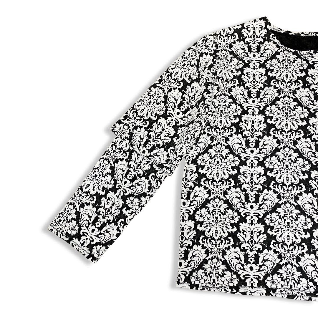 DOUBLE LAYERED PAISLEY TOP