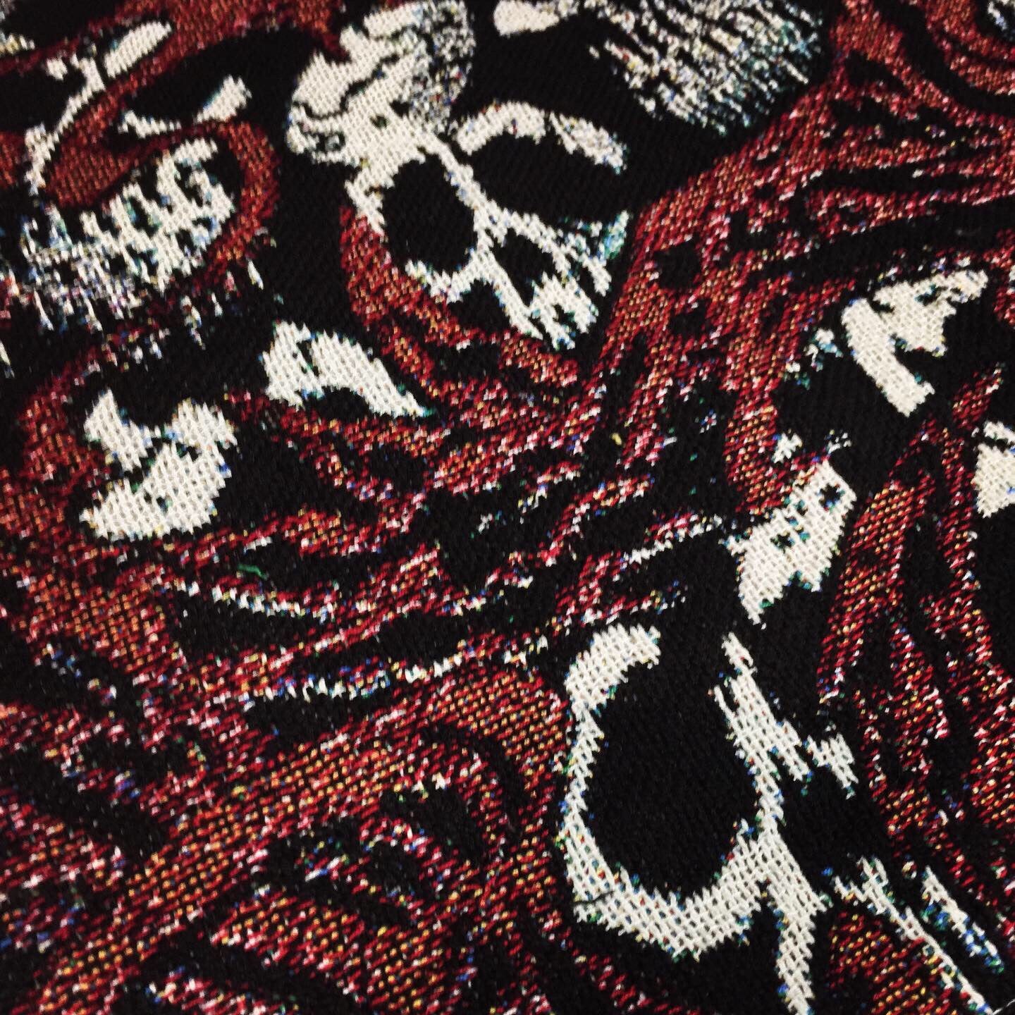 “CARNAGE MIND BOMB” WOVEN HOODIE